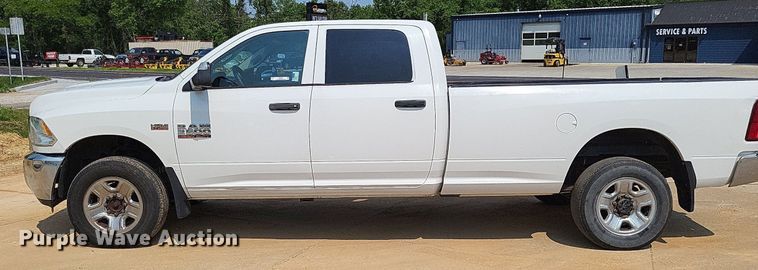 image for item LR9275 2013 Dodge Ram 2500HD  Crew Cab pickup truck