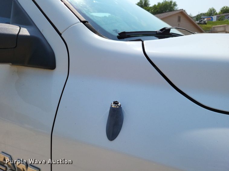 image for item LR9275 2013 Dodge Ram 2500HD  Crew Cab pickup truck