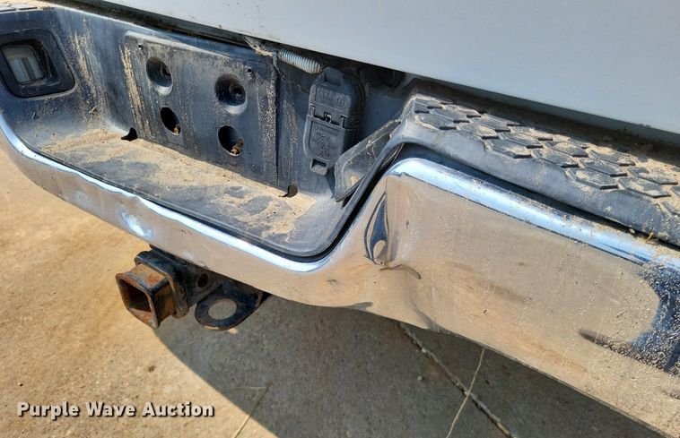 image for item LR9275 2013 Dodge Ram 2500HD  Crew Cab pickup truck