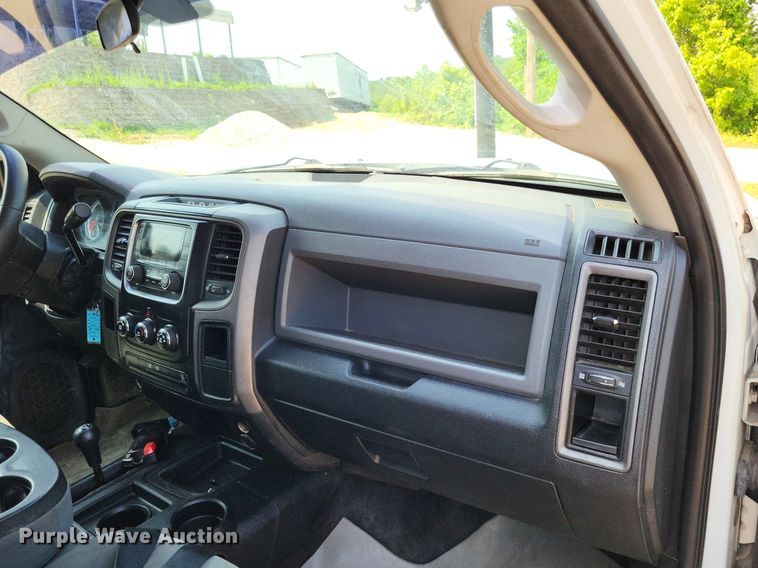 image for item LR9275 2013 Dodge Ram 2500HD  Crew Cab pickup truck