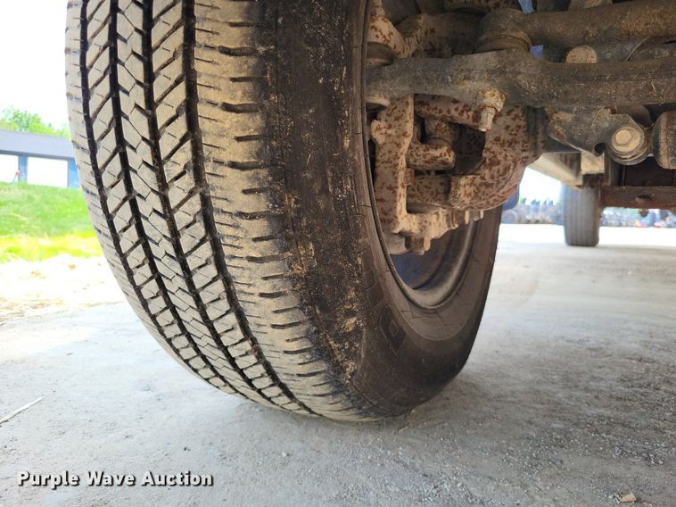 image for item LR9275 2013 Dodge Ram 2500HD  Crew Cab pickup truck