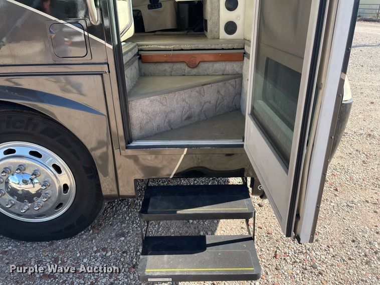 image for item LS9510 2005 Gulf Stream Friendship G7  RV