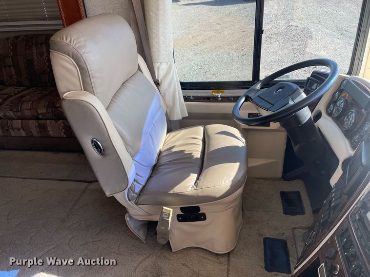 image for item LS9510 2005 Gulf Stream Friendship G7  RV