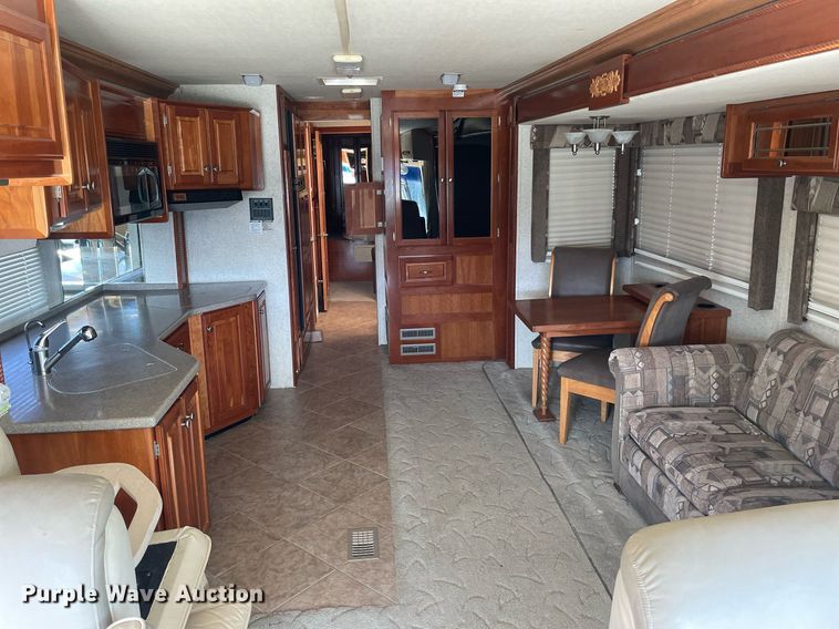 image for item LS9510 2005 Gulf Stream Friendship G7  RV