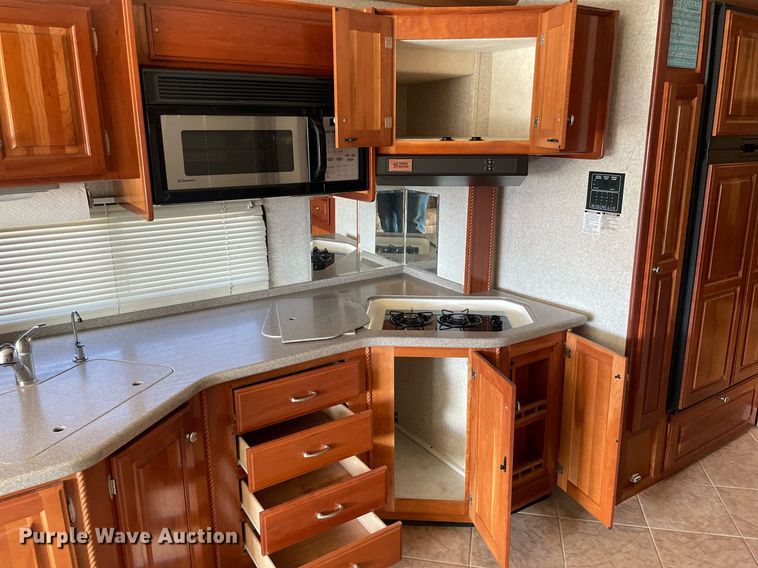 image for item LS9510 2005 Gulf Stream Friendship G7  RV