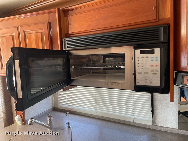 image for item LS9510 2005 Gulf Stream Friendship G7  RV