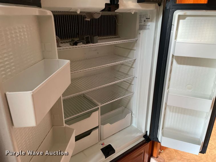 image for item LS9510 2005 Gulf Stream Friendship G7  RV