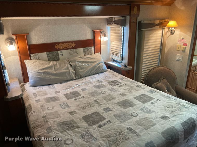 image for item LS9510 2005 Gulf Stream Friendship G7  RV