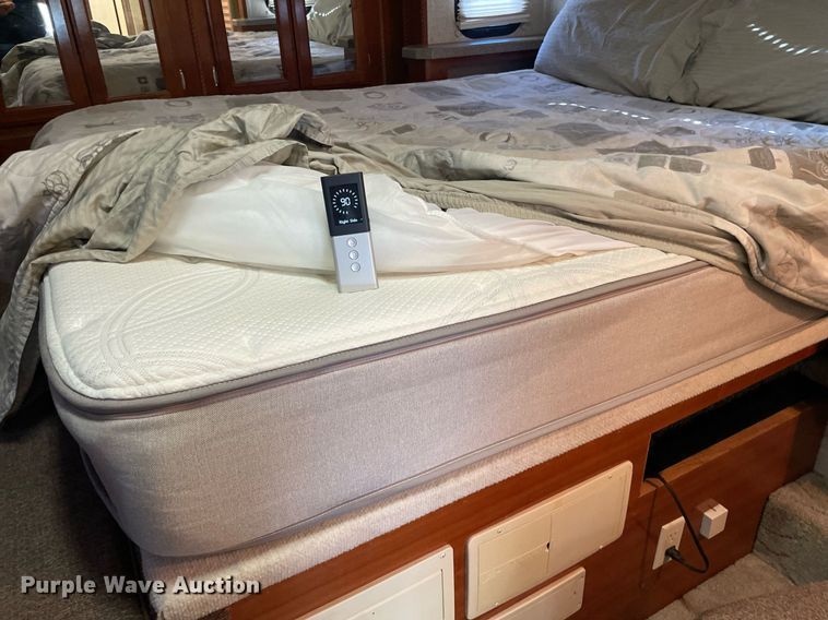 image for item LS9510 2005 Gulf Stream Friendship G7  RV