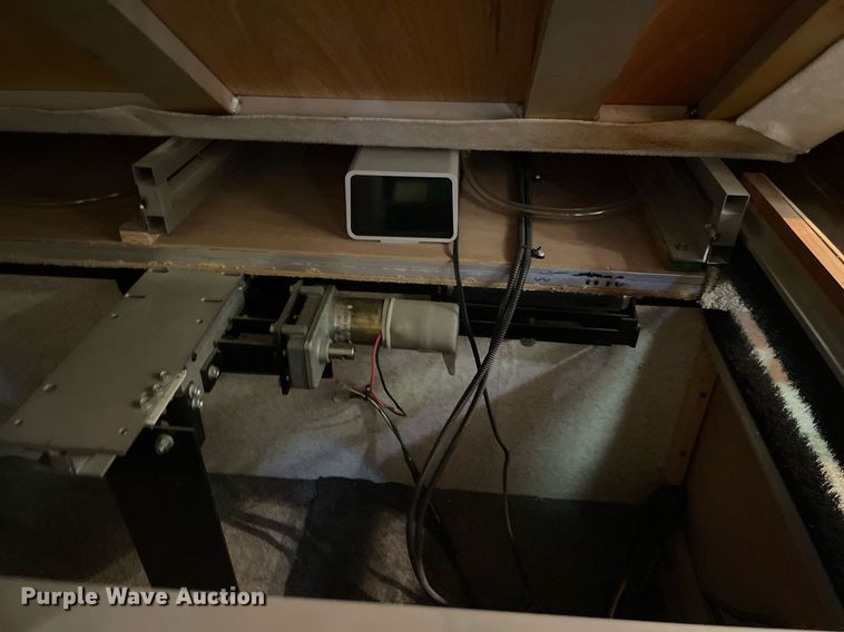 image for item LS9510 2005 Gulf Stream Friendship G7  RV