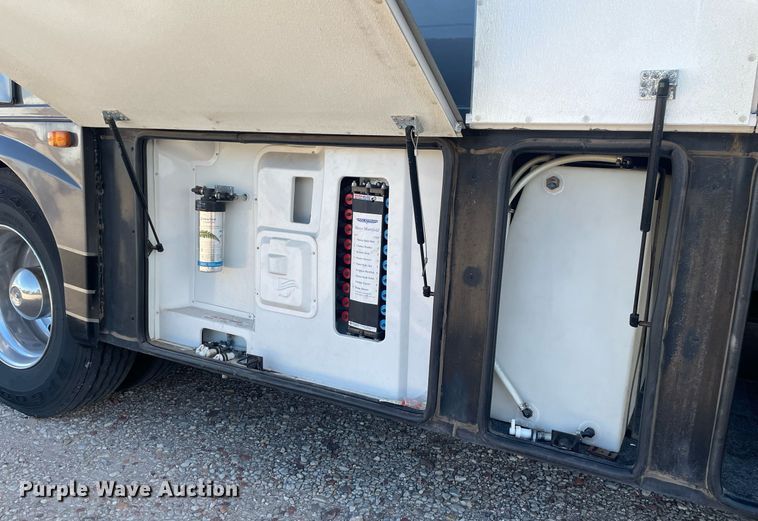 image for item LS9510 2005 Gulf Stream Friendship G7  RV