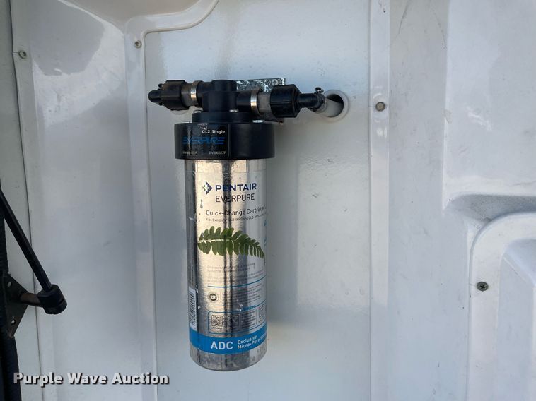 image for item LS9510 2005 Gulf Stream Friendship G7  RV