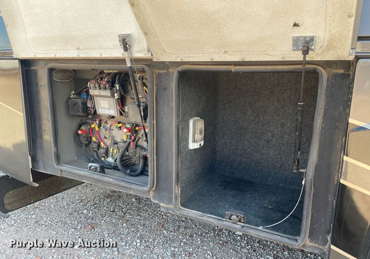 image for item LS9510 2005 Gulf Stream Friendship G7  RV