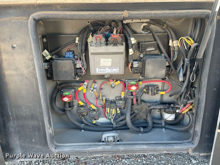 image for item LS9510 2005 Gulf Stream Friendship G7  RV