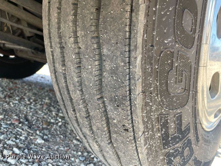 image for item LS9510 2005 Gulf Stream Friendship G7  RV