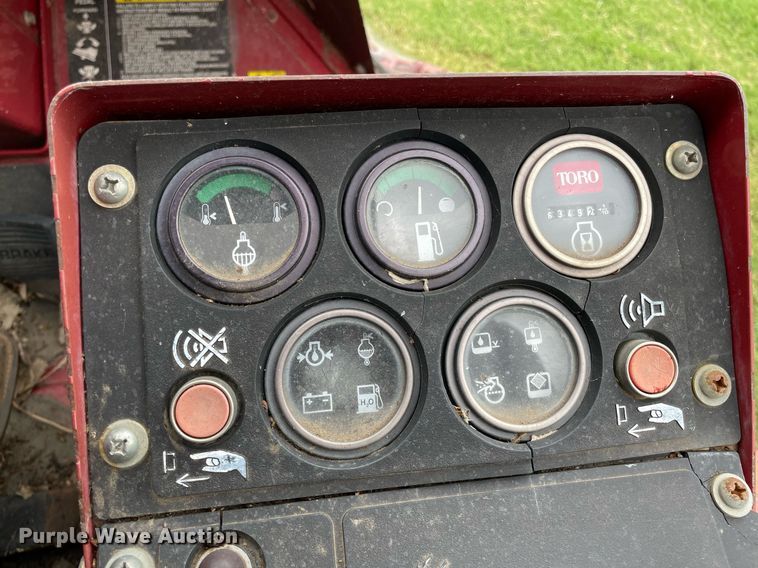 image for item LS9539 Toro Ground Master 580-D  lawn mower