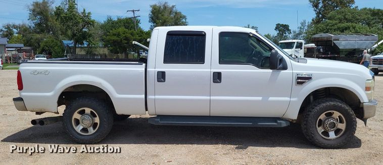 image for item LS9603 2008 Ford F250 Super Duty XLT  Crew Cab pickup truck