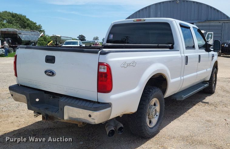 image for item LS9603 2008 Ford F250 Super Duty XLT  Crew Cab pickup truck