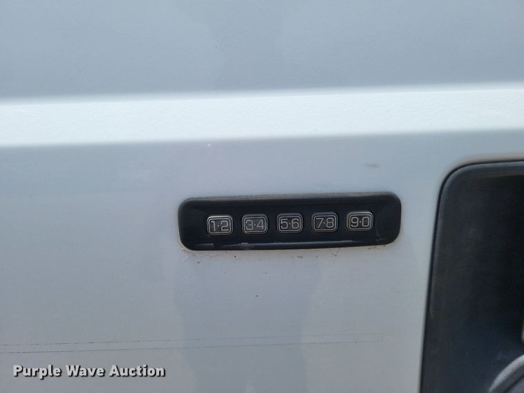 image for item LS9603 2008 Ford F250 Super Duty XLT  Crew Cab pickup truck