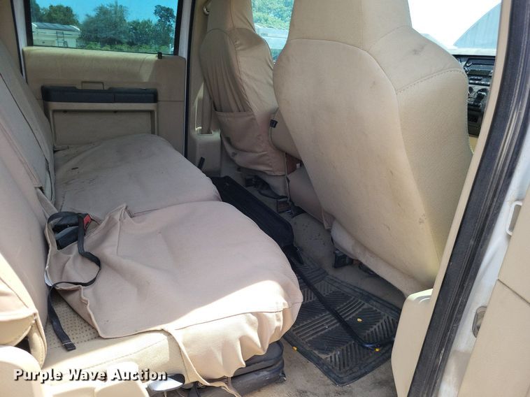 image for item LS9603 2008 Ford F250 Super Duty XLT  Crew Cab pickup truck