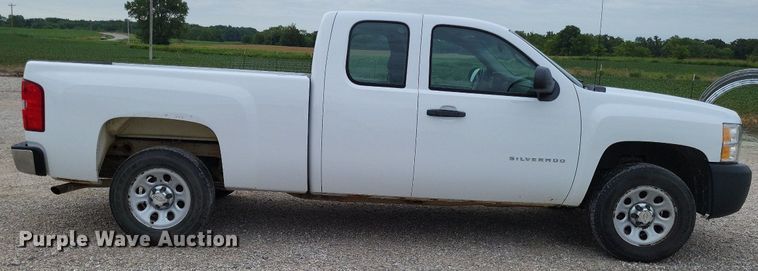 image for item LS9606 2012 Chevrolet Silverado 1500  Ext. Cab pickup truck