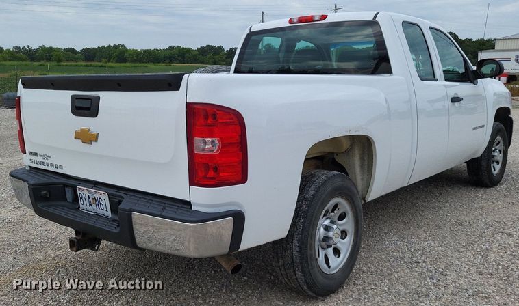 image for item LS9606 2012 Chevrolet Silverado 1500  Ext. Cab pickup truck