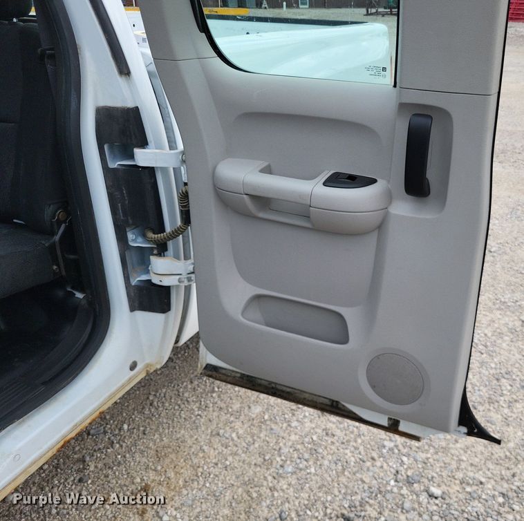 image for item LS9606 2012 Chevrolet Silverado 1500  Ext. Cab pickup truck