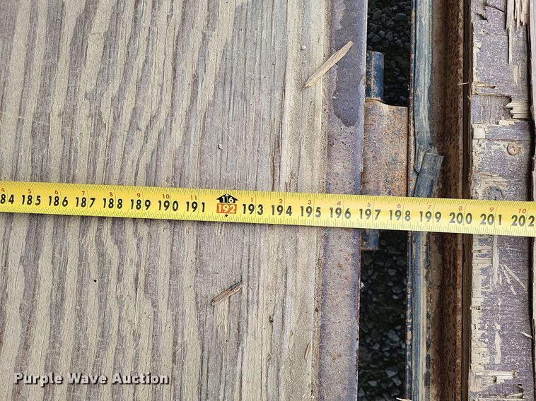 image for item LS9607 2007 Doolittle  enclosed cargo trailer