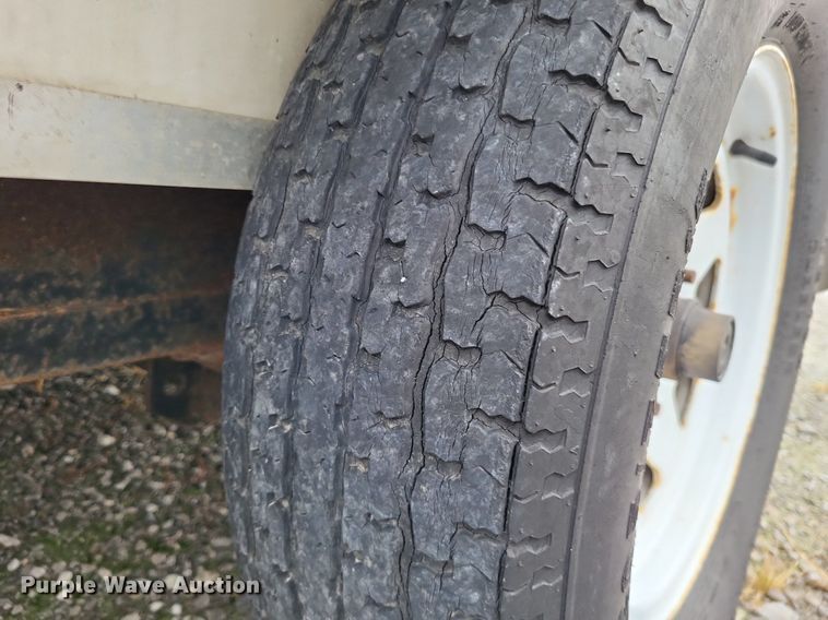 image for item LS9607 2007 Doolittle  enclosed cargo trailer