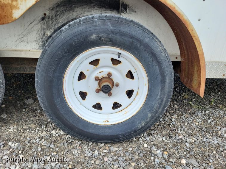 image for item LS9607 2007 Doolittle  enclosed cargo trailer