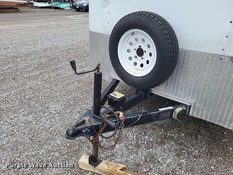 image for item LS9608 2004 Doolittle  enclosed cargo trailer