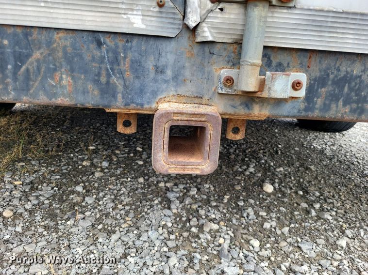 image for item LS9608 2004 Doolittle  enclosed cargo trailer