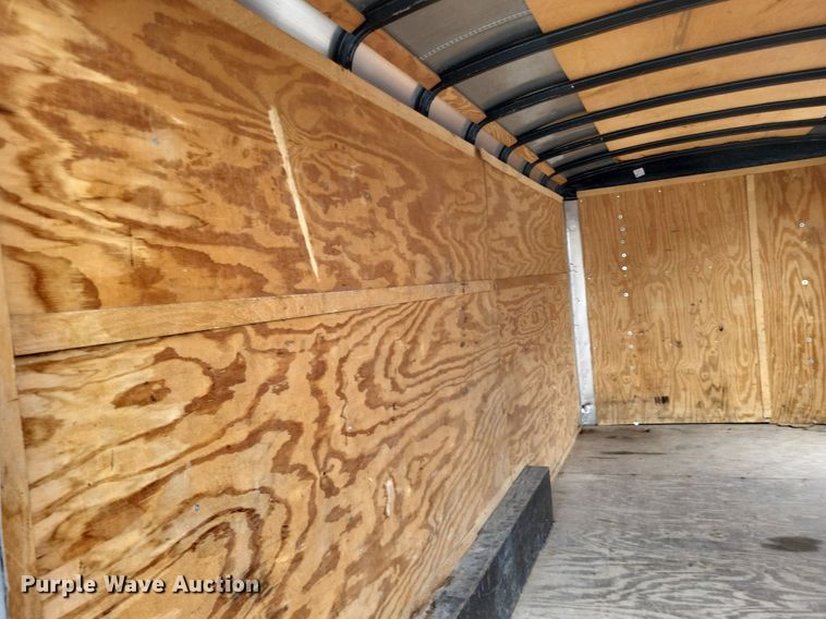 image for item LS9608 2004 Doolittle  enclosed cargo trailer