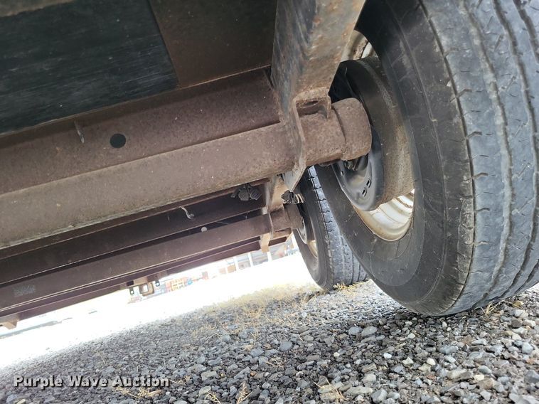 image for item LS9608 2004 Doolittle  enclosed cargo trailer