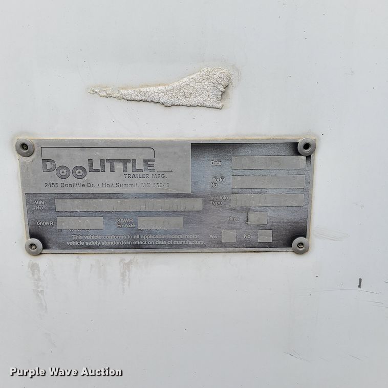 image for item LS9608 2004 Doolittle  enclosed cargo trailer