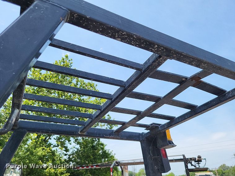 image for item LS9615 1999 Toyota 02-6FGU30  forklift