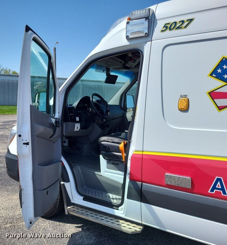 image for item LS9616 2014 Mercedes Benz Sprinter  ambulance