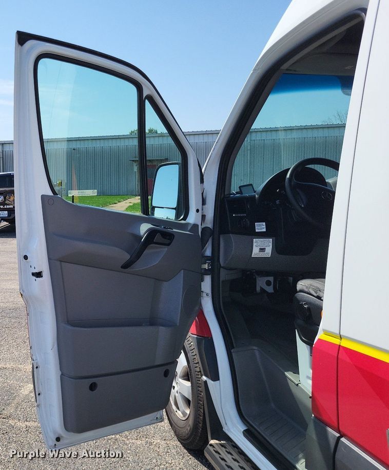 image for item LS9616 2014 Mercedes Benz Sprinter  ambulance