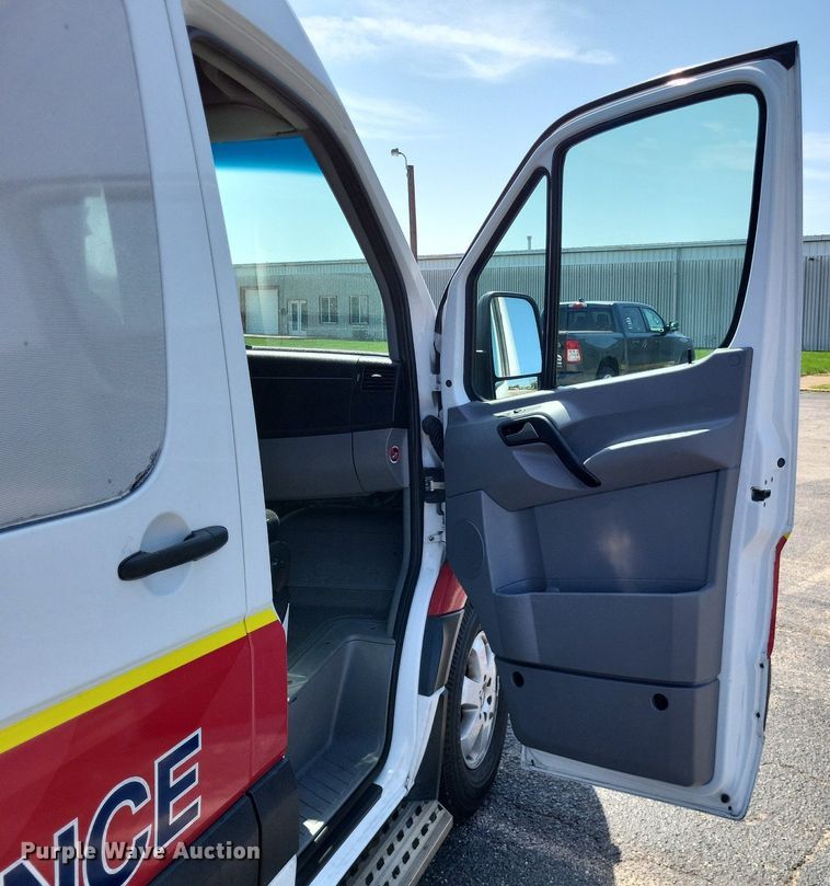 image for item LS9616 2014 Mercedes Benz Sprinter  ambulance