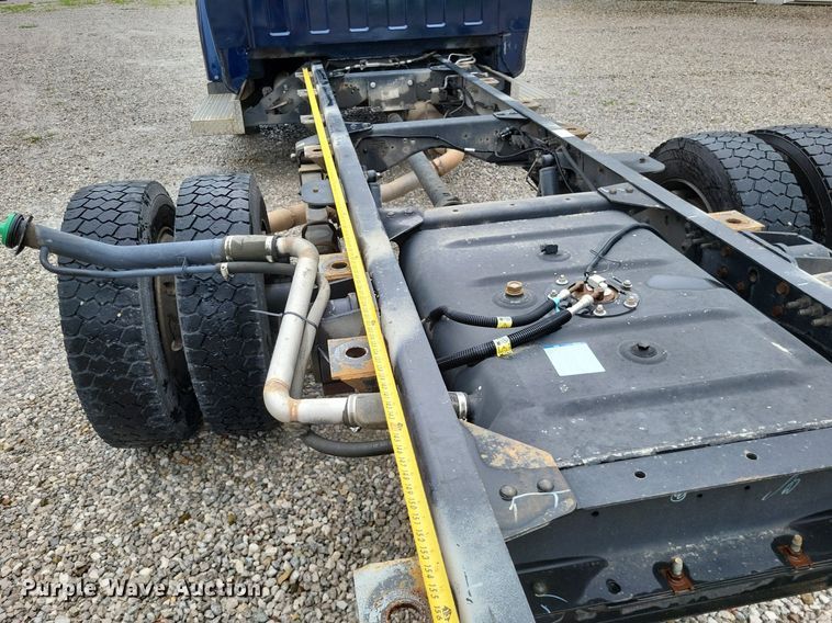 image for item LS9620 2009 Chevrolet C4500  truck cab and chassis