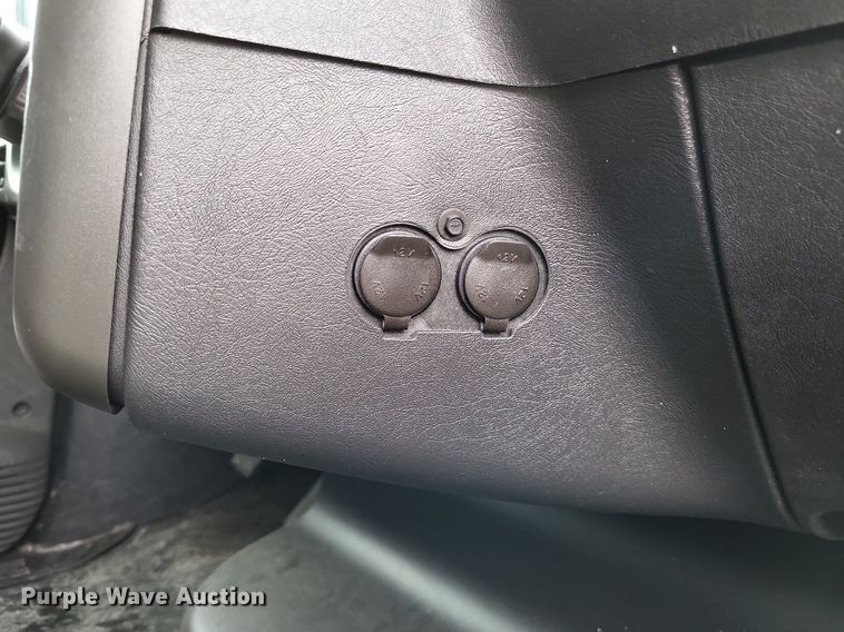 image for item LS9620 2009 Chevrolet C4500  truck cab and chassis