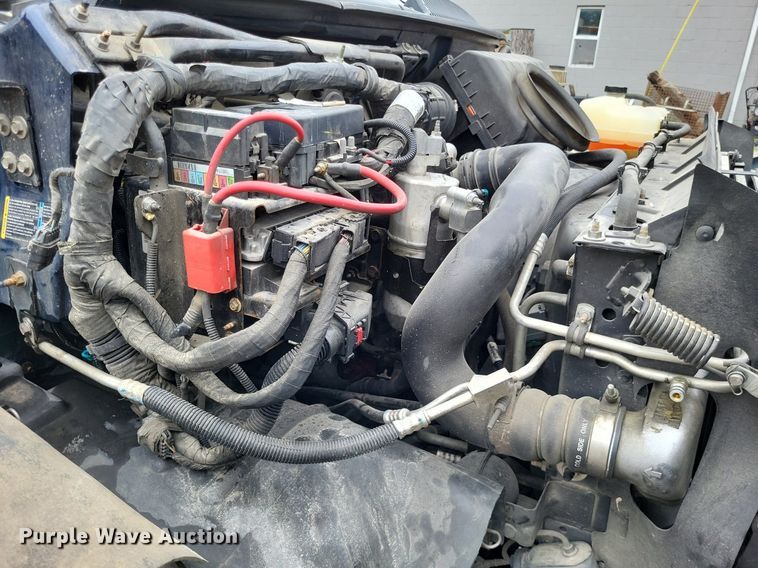 image for item LS9620 2009 Chevrolet C4500  truck cab and chassis