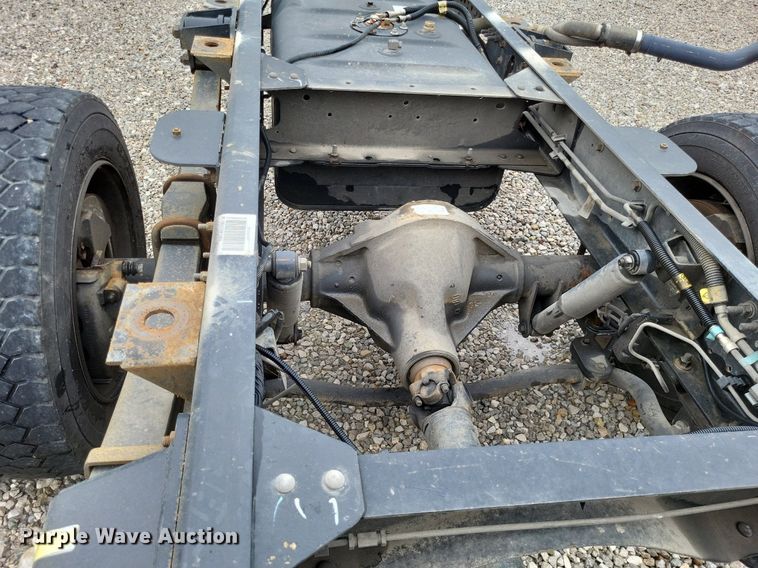 image for item LS9620 2009 Chevrolet C4500  truck cab and chassis