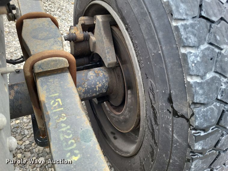 image for item LS9620 2009 Chevrolet C4500  truck cab and chassis