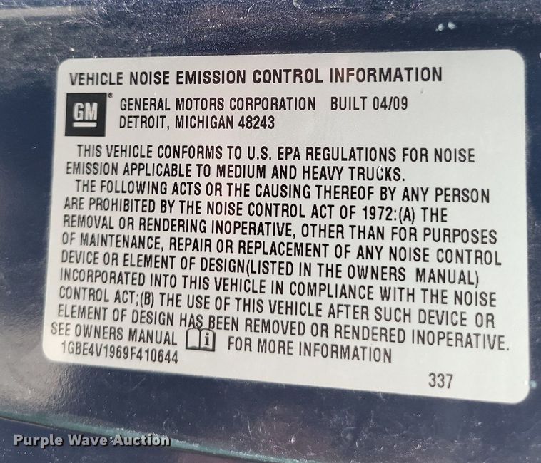 image for item LS9620 2009 Chevrolet C4500  truck cab and chassis