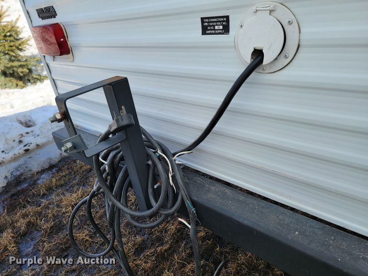 image for item LV9490 2007 Coachman Spirit of America 19FLBSE  camper