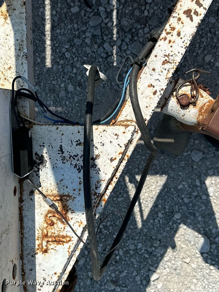 image for item MB9621 1995 Starlite  utility trailer