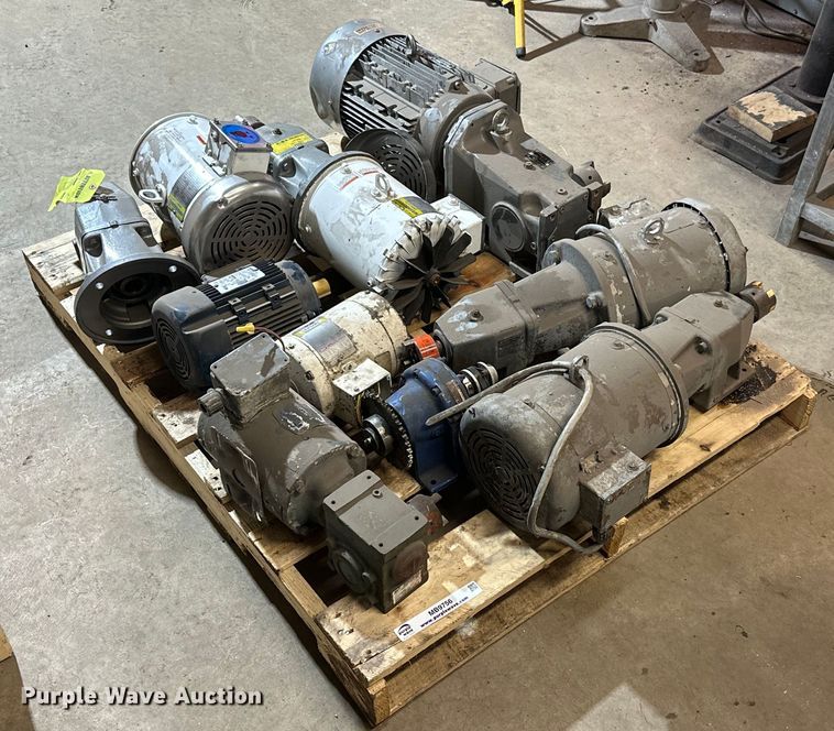 image for item MB9756 (4) electric motors