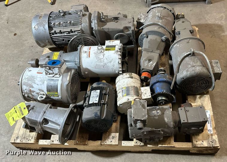 image for item MB9756 (4) electric motors