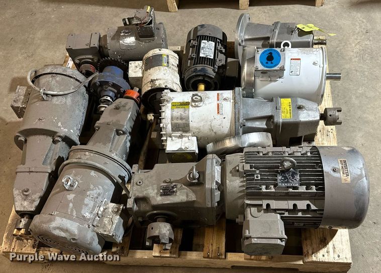 image for item MB9756 (4) electric motors